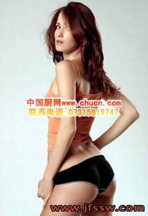 练就水蜜桃般小巧翘臀