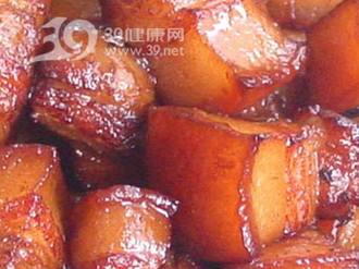 老人要多吃点炖烂的肥肉