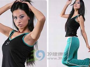 运动健身时应穿哪种内衣?