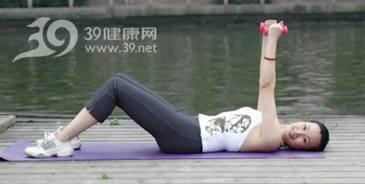 器械健身_如何用器械锻炼