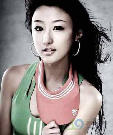 健身话题_3给地铁上班族的绝妙健身建议