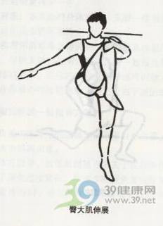 跑步_马拉松运动员的伸展运动