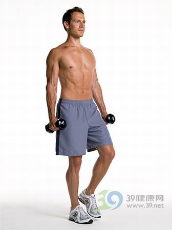 男性健身_六招锻炼完美男人上半身