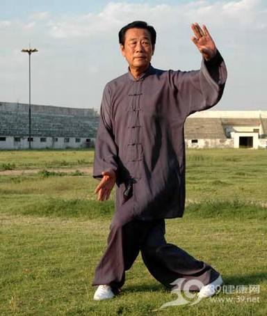 老人健身_老年人不宜“晨练”的原因