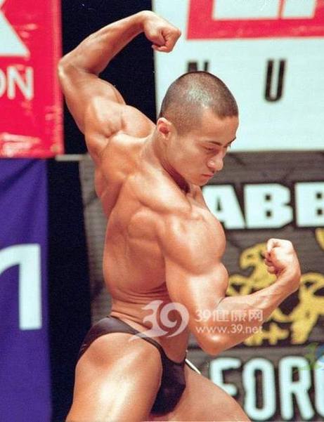 男性健身_做真正的男子汉,永保健美肌肉