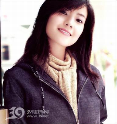 女性健身_运动丰胸三绝还你挺凸美乳