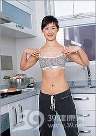 厨房健身_厨房高效塑身高招