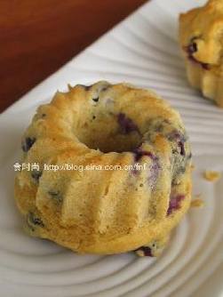蓝莓早餐Bundt蛋糕 蓝莓早餐Bundt蛋糕