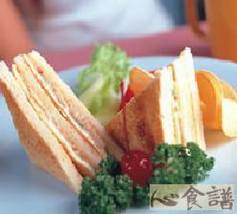 燻火鸡肉三明治 燻火鸡肉三明治