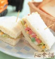 蔬菜沙拉三明治 蔬菜沙拉三明治