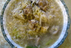 酸菜炖排骨
