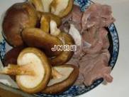 酱香香菇红烧肉