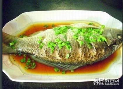 清蒸鲤鱼
