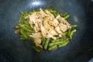 肉片炒扁豆