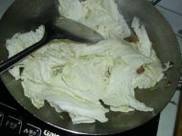 腊肉白菜粉条炒豆皮