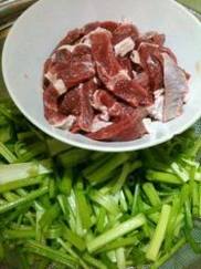 芹香牛肉条