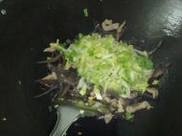 瘦肉木耳炒娃娃菜