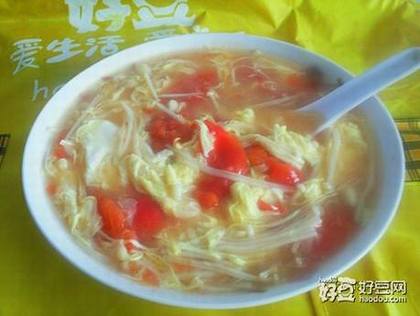 金针菇西红柿汤
