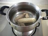 马蹄木耳鸡翅汤
