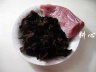 木耳炒里脊肉