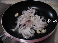 三色灯笼椒炒鱿鱼须