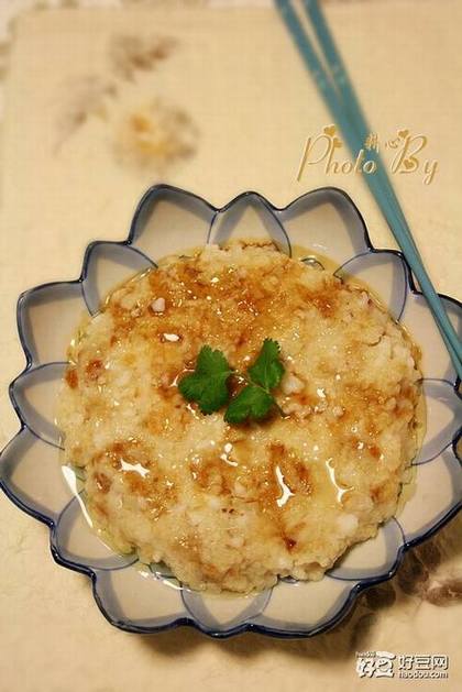 蒸鲜鱿饼