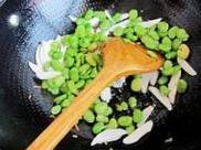 茭白蚕豆炒肉片