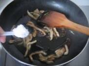 肉丝烧金针