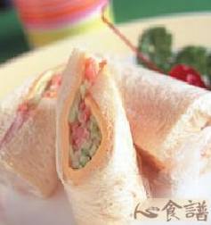 黄瓜火腿卷 黄瓜火腿卷