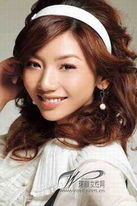 妆容技巧小妙招:教你如何搭配秋装 - 牛牛 - 美容休闲吧
