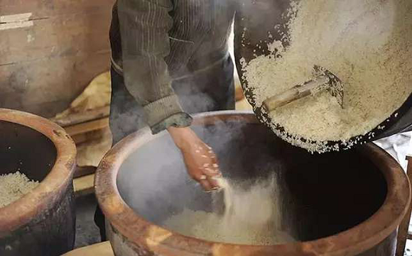 自酿芝麻香白酒酿酒技术方法
