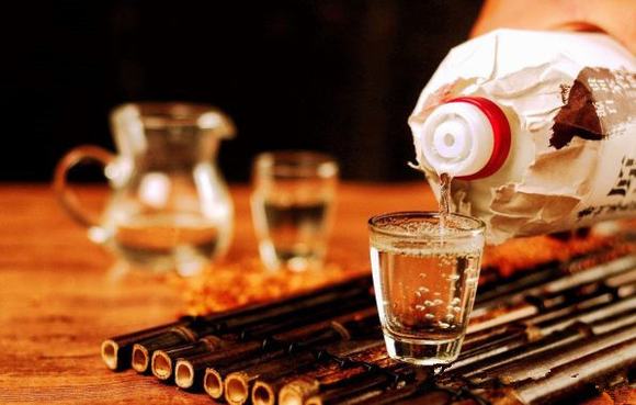 烤酒技术之家庭液态白酒自酿方法过程