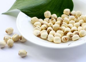 家庭莲子酒的制作方法